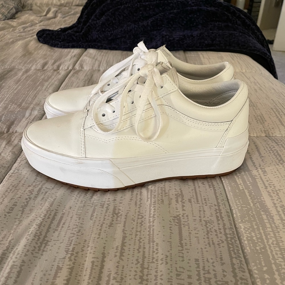 LEATHER STACKED VANS